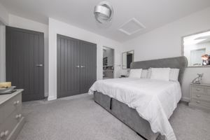 THE HAWTHORNS- click for photo gallery